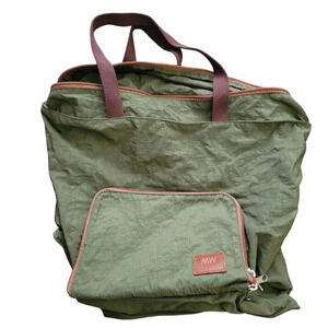 Most Wanted Women's Tote Shopping Bag Size Medium Green Solid Logo Zipper Pocket